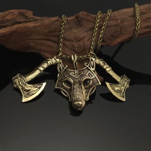 Anhänger Wolfskopf mit Kette
